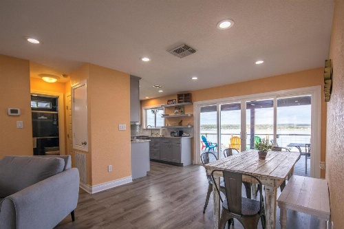 Ledgerock Home image 3